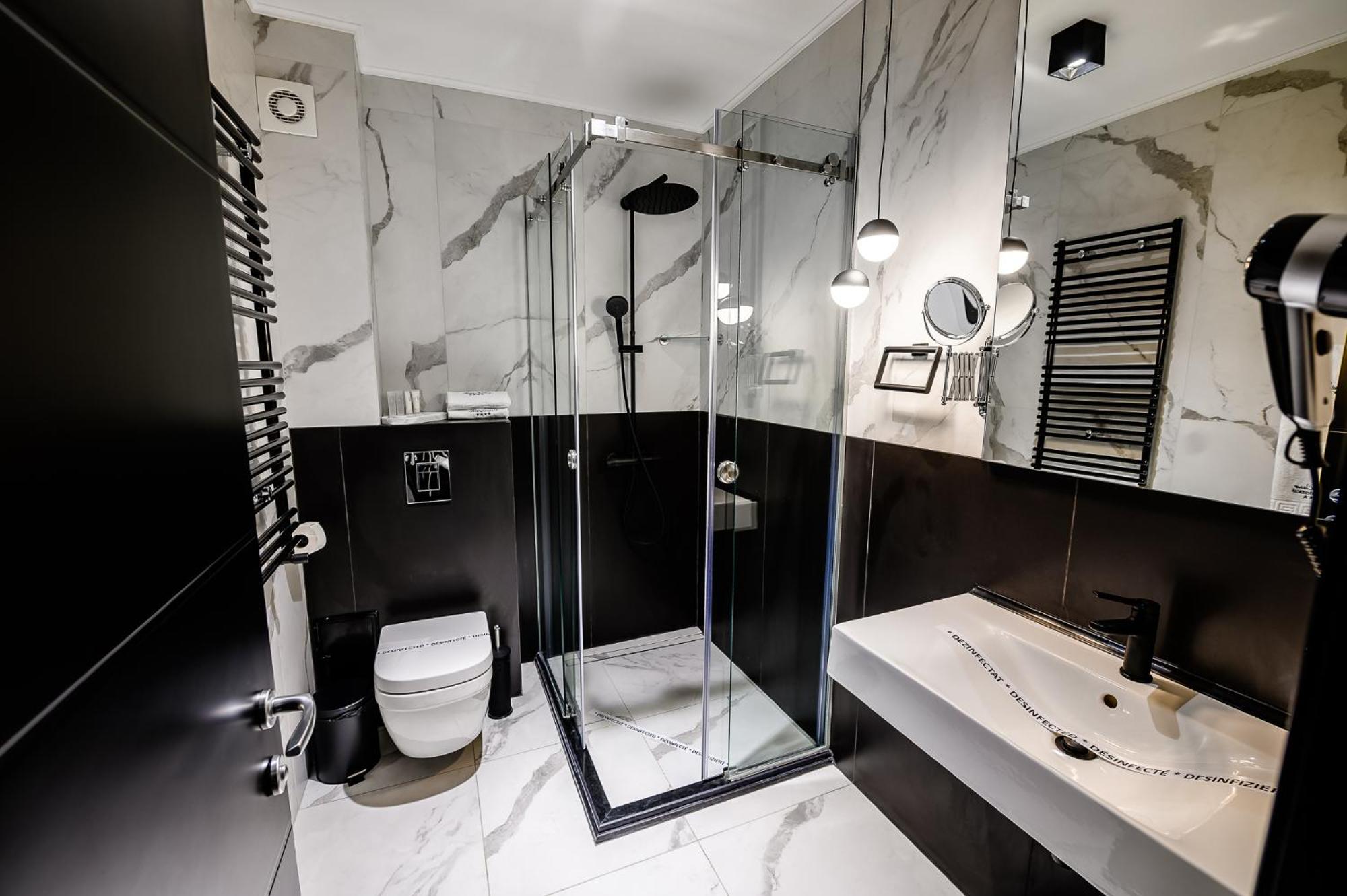 Complex Turistic Casa Romaneasca Кэлимэнешти Экстерьер фото